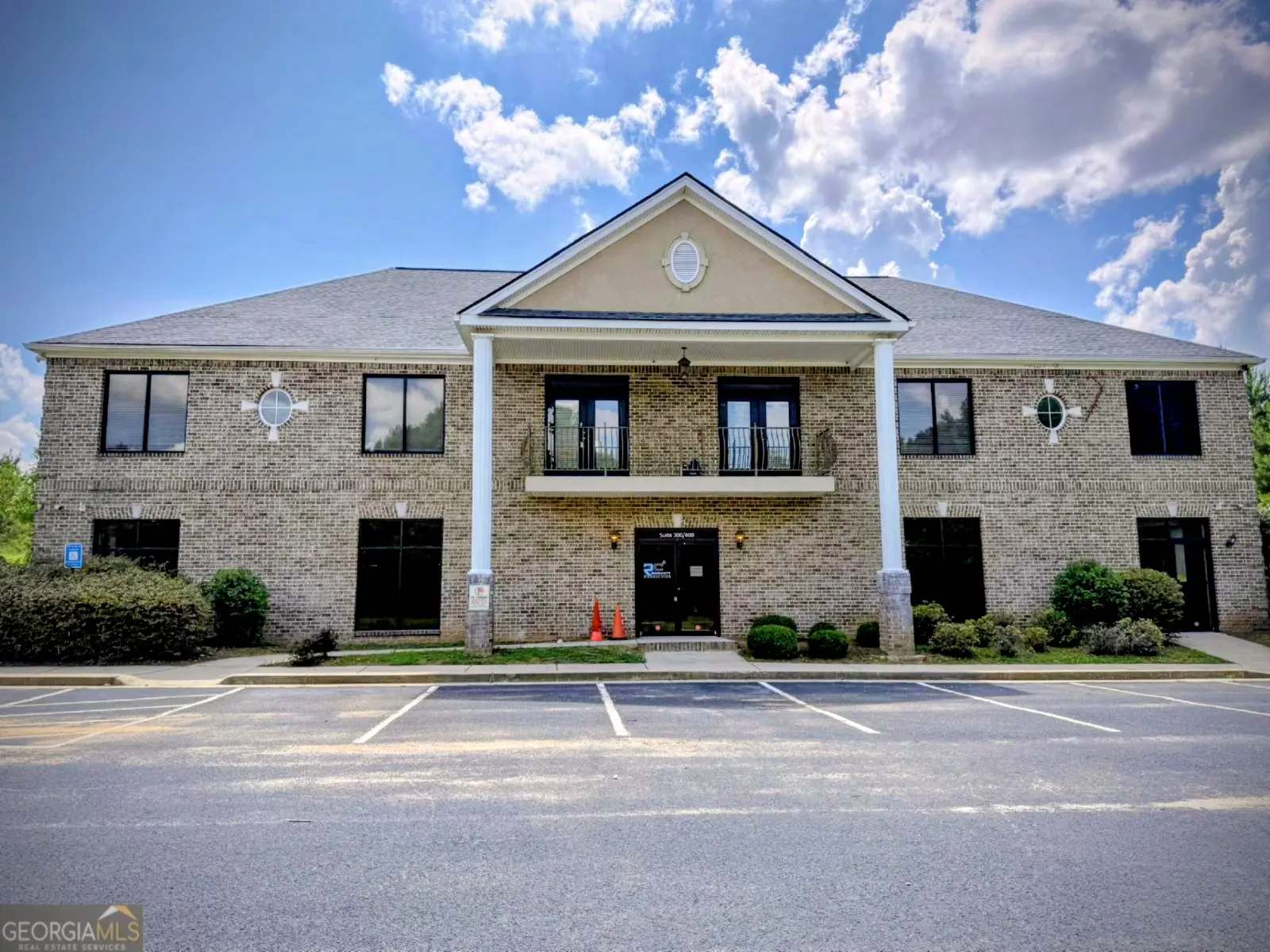 Nova Brain and Spine of GA office building at 700 Manassas Street, Hampton, GA